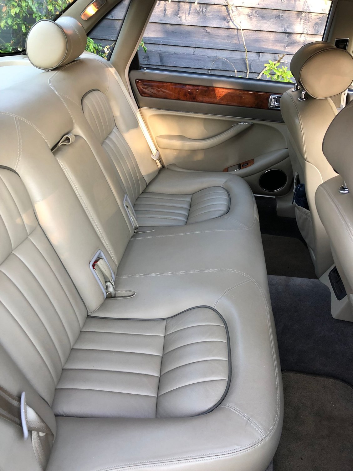 1995 XJ6 Sovereign