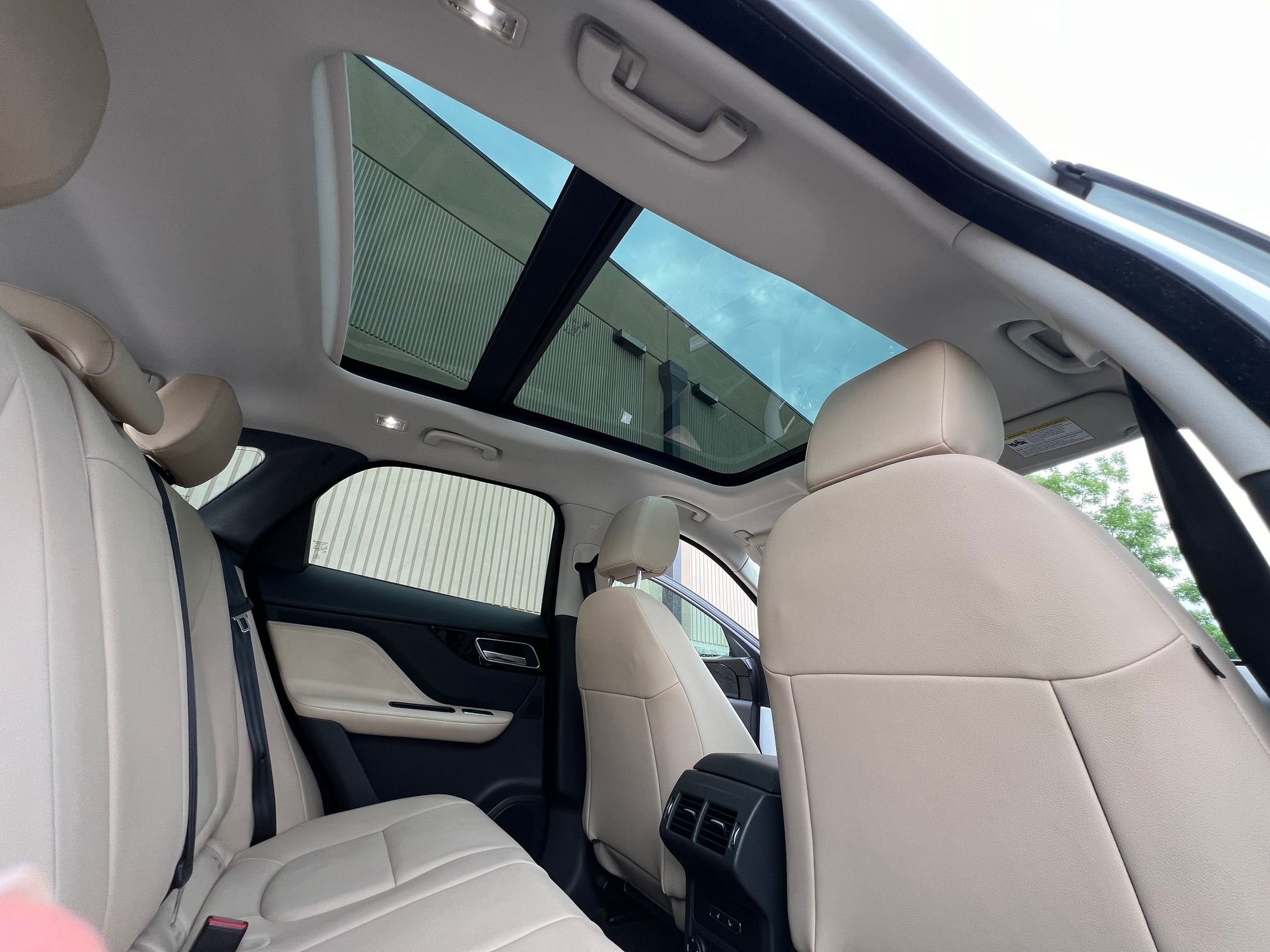 2017 Jaguar F-Pace - Diesel F-Pace with BRAND NEW DIESEL ENGINE!! - Used - VIN SADCJ2BN3HA089409 - 110,088 Miles - 4 cyl - AWD - Automatic - SUV - White - Austin, TX 78634, United States