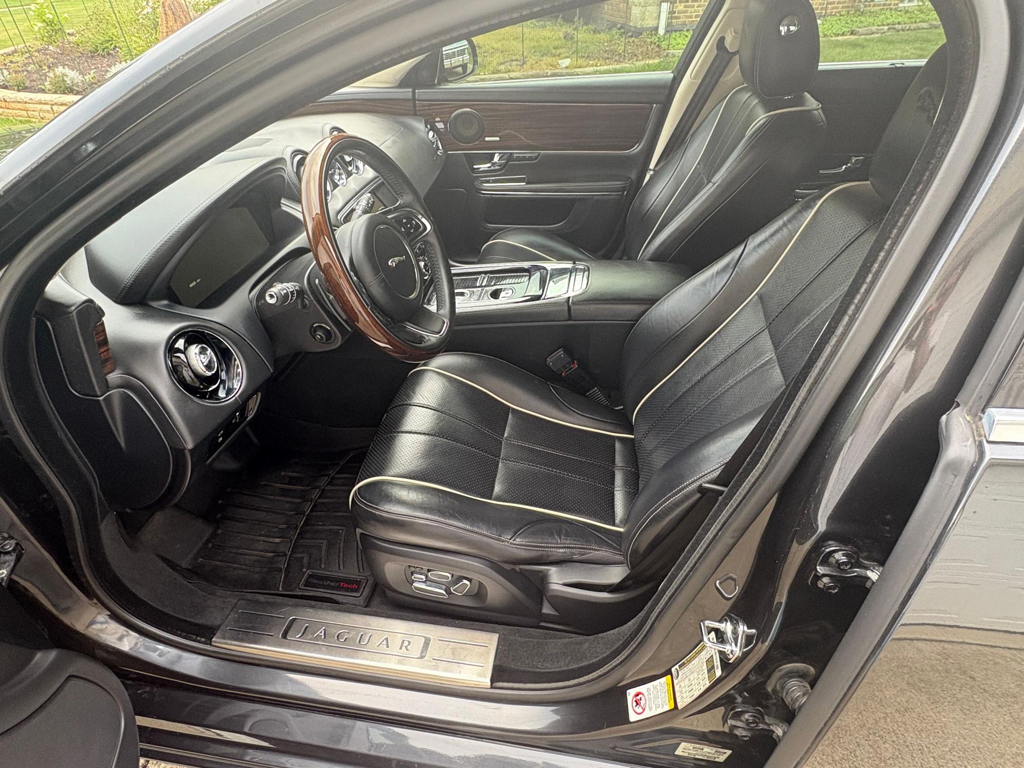 2012 Jaguar XJ - 2012 Jaguar XJL Portfolio - Used - VIN SAJWA2GB5CLV29474 - 86,000 Miles - 8 cyl - 2WD - Automatic - Sedan - Gray - Cleveland, OH 44101, United States