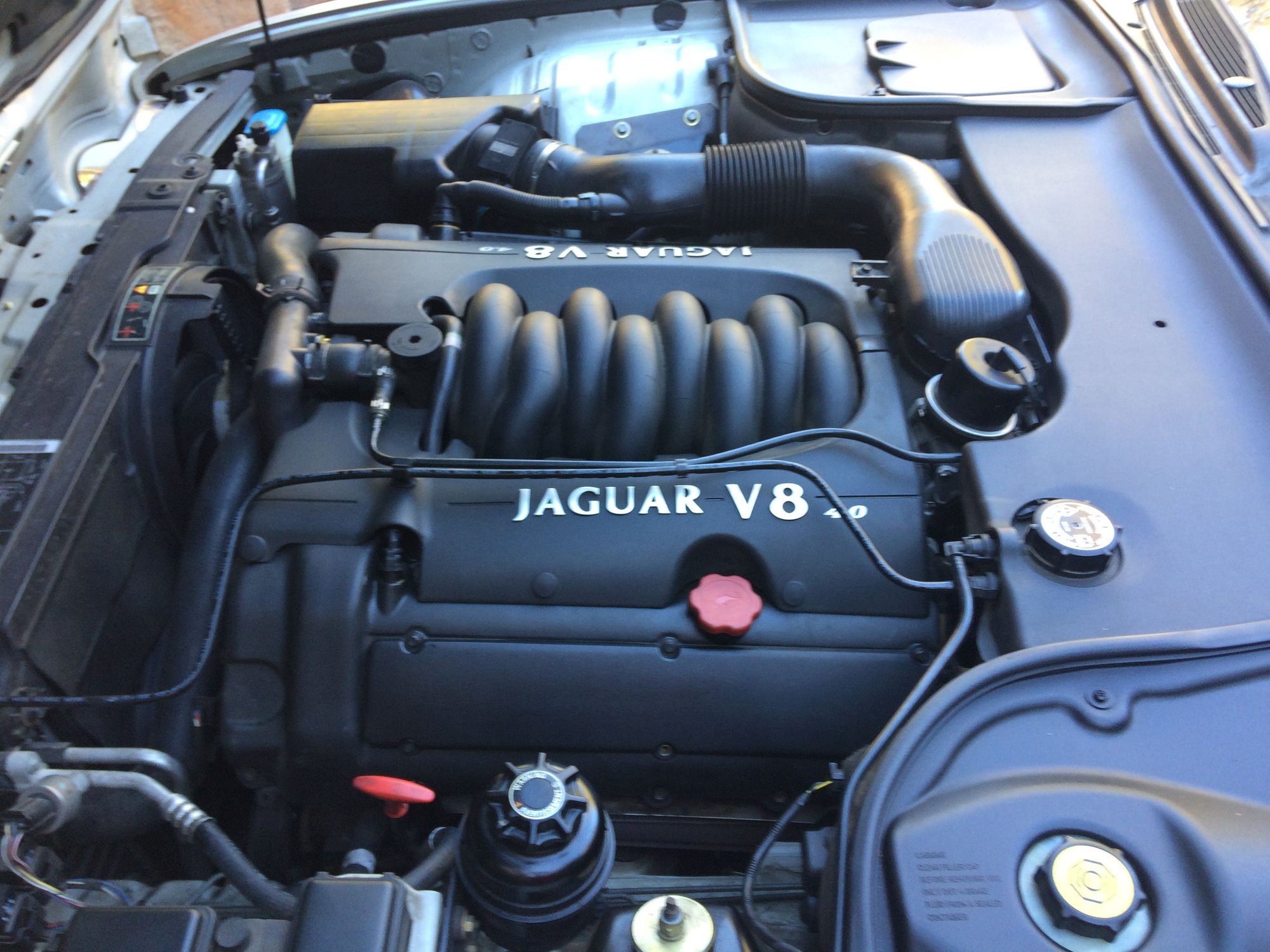 1998 Jaguar XJ8 - 98 XJ8, beautiful car Lo Lo Miles 38,400 - Used - VIN 2G1FP32P4T2108389 - 38,400 Miles - 8 cyl - 2WD - Automatic - Sedan - Silver - Blue Jay, CA 92317, United States