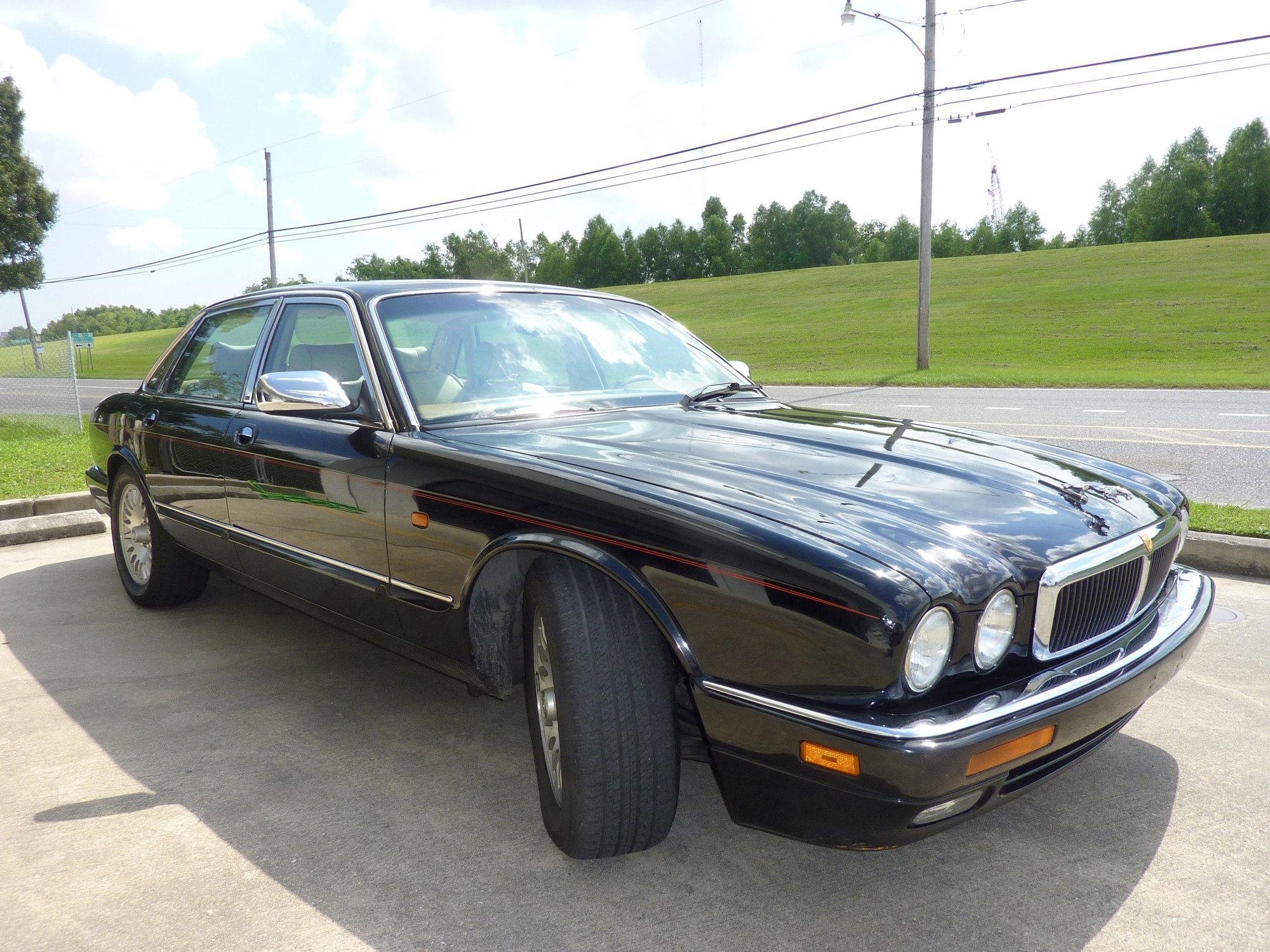1995 Jaguar XJ12 - 1995 Jaguar XJ12 - Used - VIN SAJMX1348SC720716 - 62,000 Miles - 12 cyl - 2WD - Automatic - Sedan - Black - New Orleans, LA 70124, United States
