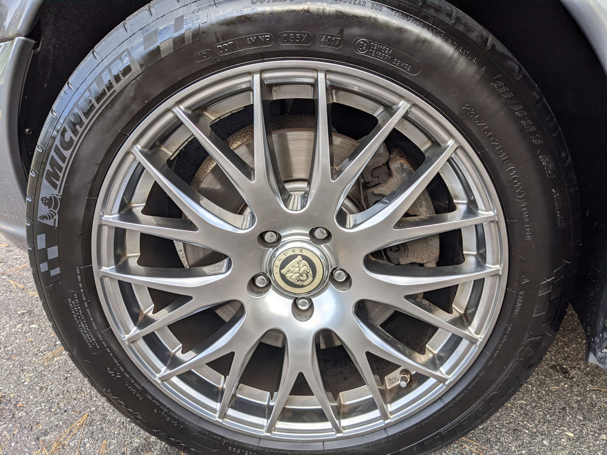 2007 Jaguar Vanden Plas - 2007 Jaguar XJ Vanden Plas - Used - VIN SAJWA82B37SH11909 - 119,450 Miles - 8 cyl - 2WD - Automatic - Sedan - Silver - Ferndale, MI 48220, United States