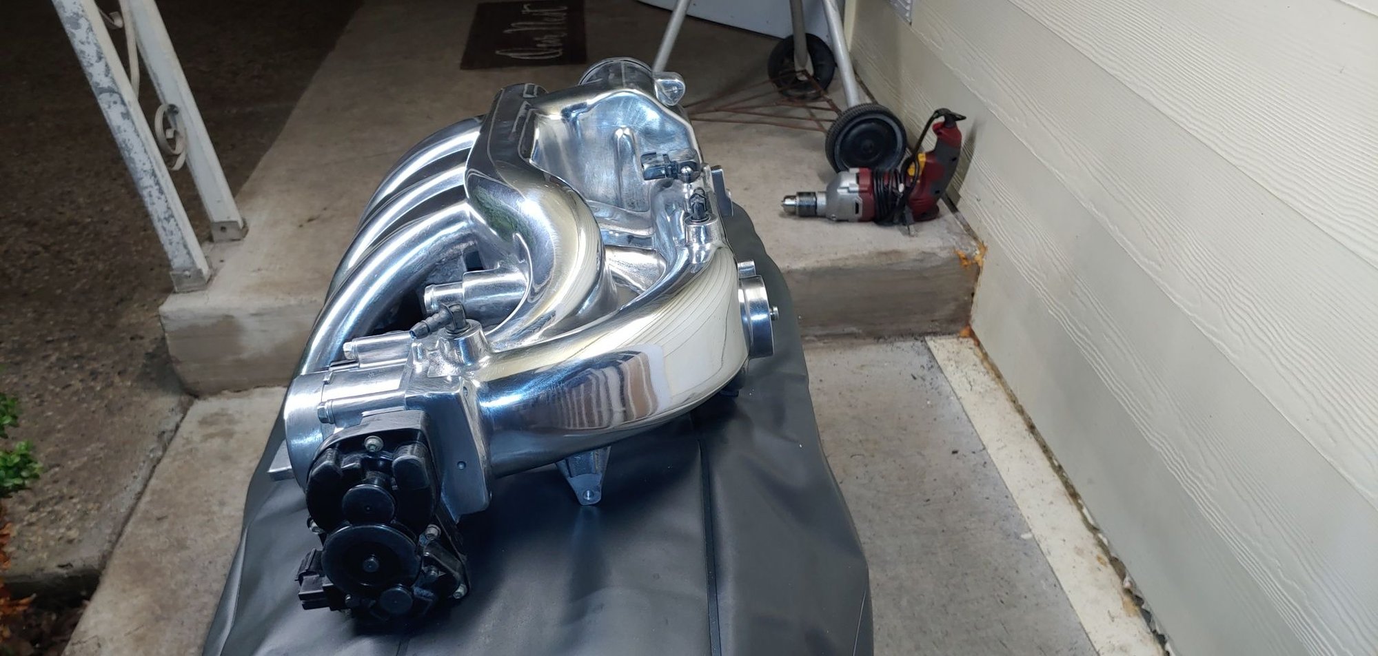 Engine - Intake/Fuel - Polished Intake for v6 - Used - 2002 to 2008 Jaguar X-Type - San Jose, CA 95130, United States