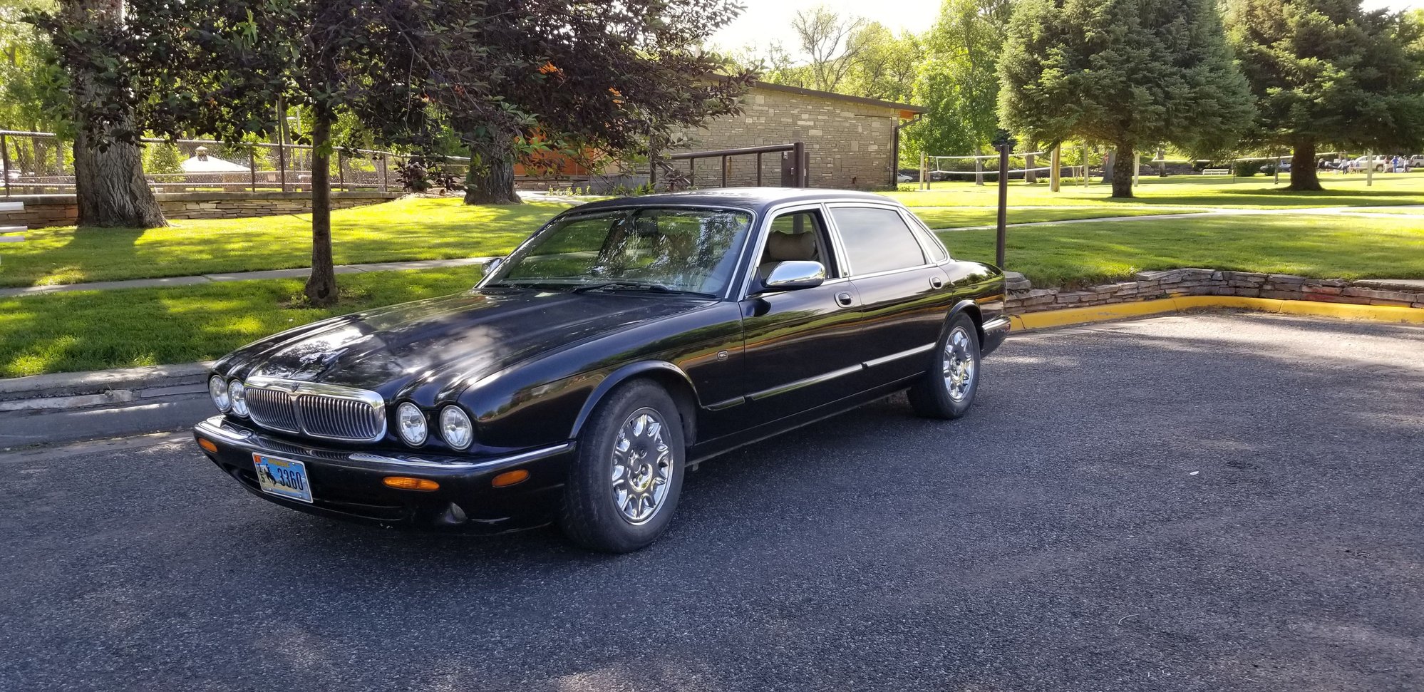 1998 Jaguar XJ8 - An opportunity - Used - VIN SAJHX6241WC822249 - 101,835 Miles - 8 cyl - 2WD - Automatic - Sedan - Black - Thermopolis, WY 82443, United States