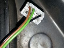 Antenna connector harness