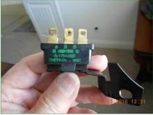 New AC Fuse Link with Mounting Bracket