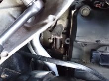 Closer view of nuts in RHD vehicle.