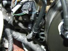 Step 5
Pinch in the sides on this connector and pull off