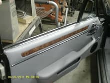 door trim also added chrome door latches from a XJ6 instead of having the black ones