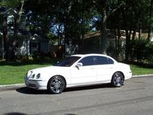 MY 2000 JAGUAR S TYPE 4.0 WITH 20 INCH DROPSTAR DS03 WRAPPED IN TOYO PROXES