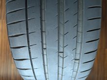Wheel 2 (Front) -- tire