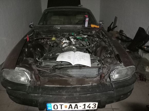 Engine bay overview