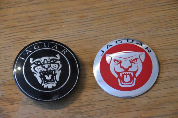 1mm aluminium slightly domed badge.
The diameter is 62mm matching the original.