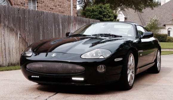 2005 XKR Coupe EBony/Ivory with "DTR" Lights