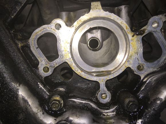 Peering inside the block (water pump housing)