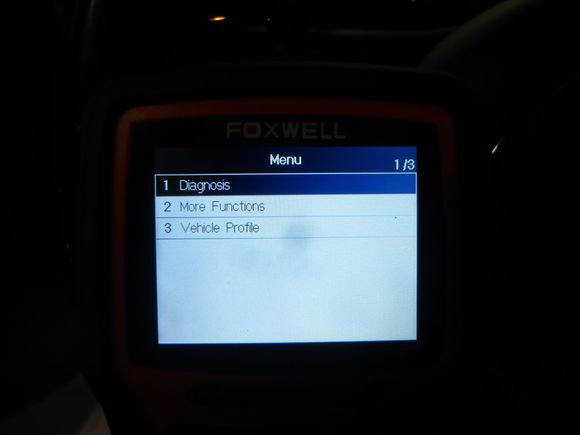 This menu appears after vehicle ID is verified. Select Diagnosis