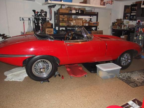 I lifted hubs prior to fitting trailing arms.  Tightened radius arm bolt at little bush and ARB bolts when car on floor and suspension at working height