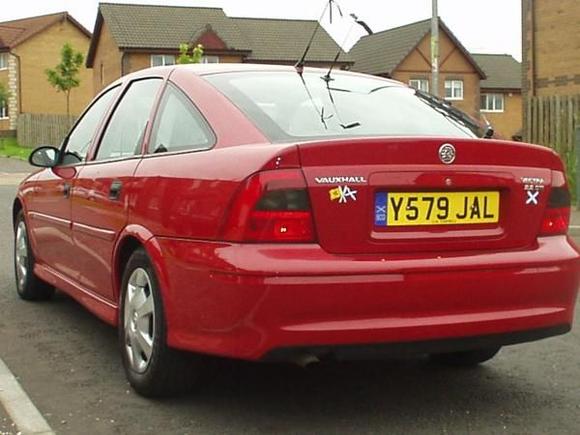 Vauxhall Vectra 2.2 Dti rear2