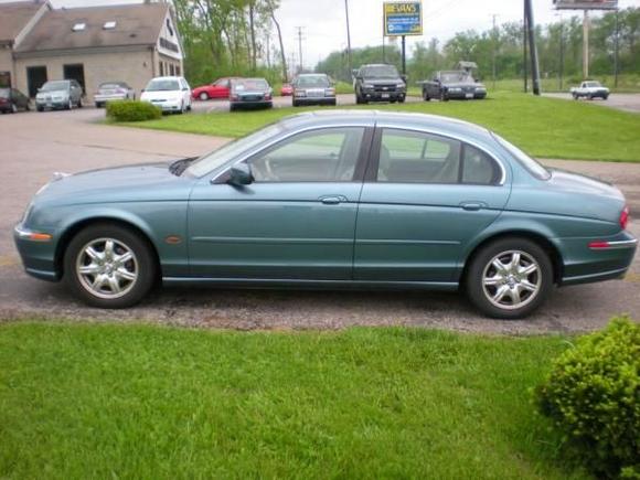 Would I rather have an Aston? Nahhhhhh!