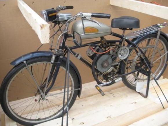 Upon arrival....A '48 Whizzer "H" motor in a Westfield Viking frame. Needs some TLC
