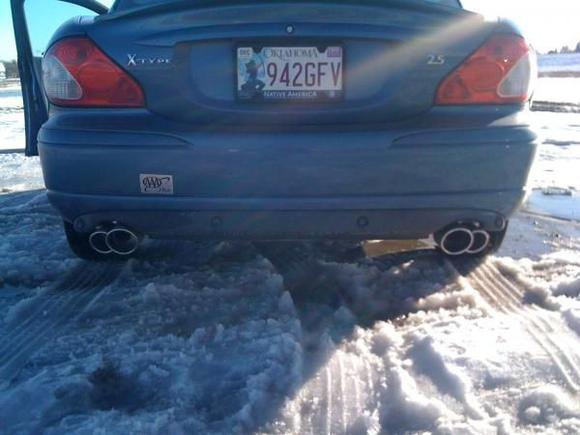 Mina Exhaust