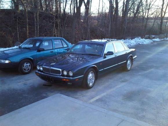 The car next to it makes it look that much nicer!