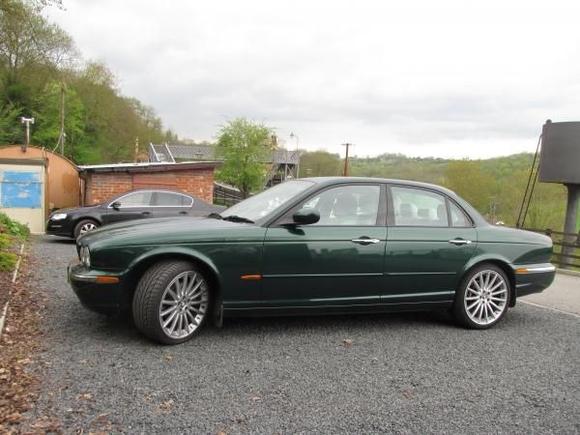 New XJ6 at SVR Highley (2)