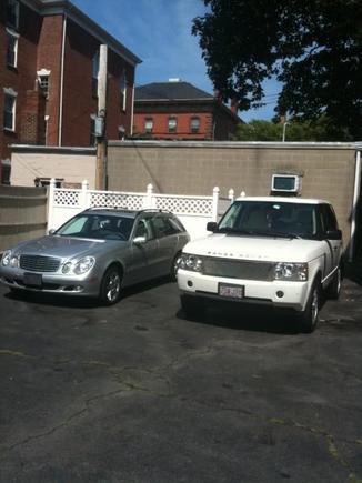 2008 LandRover RangerRover HSE WHT. On WHT. For the tuff Winter conds. in Mass.