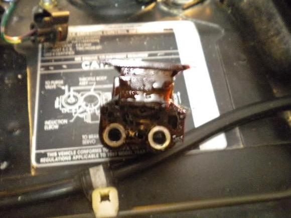 cracked tensioner