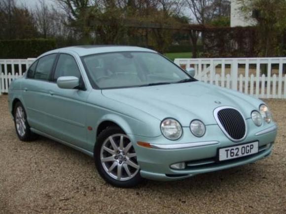 jaguar s type saloon 3 0 v6 se 4dr auto 1569493293 640x480
