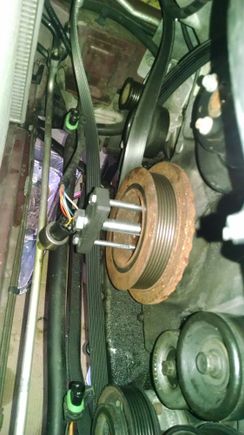 Another view of the damper puller installed.