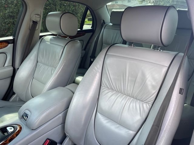 2004 Jaguar XJ8 - 2004 XJ8 VDP SWB - Rear Entertainment Package - Used - VIN SAJWA74C64SG23772 - 131,000 Miles - 8 cyl - 2WD - Automatic - Sedan - Gray - Tampa, FL 33702, United States