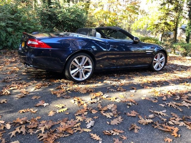 2013 Jaguar XKR - 2013 XKR Convertible, Indigo Blue/Blue top over Ivory/Charcoal - Used - VIN SAJWA4EC9DMB51603 - 28,250 Miles - 8 cyl - 2WD - Automatic - Convertible - Blue - Centerport, NY 11721, United States