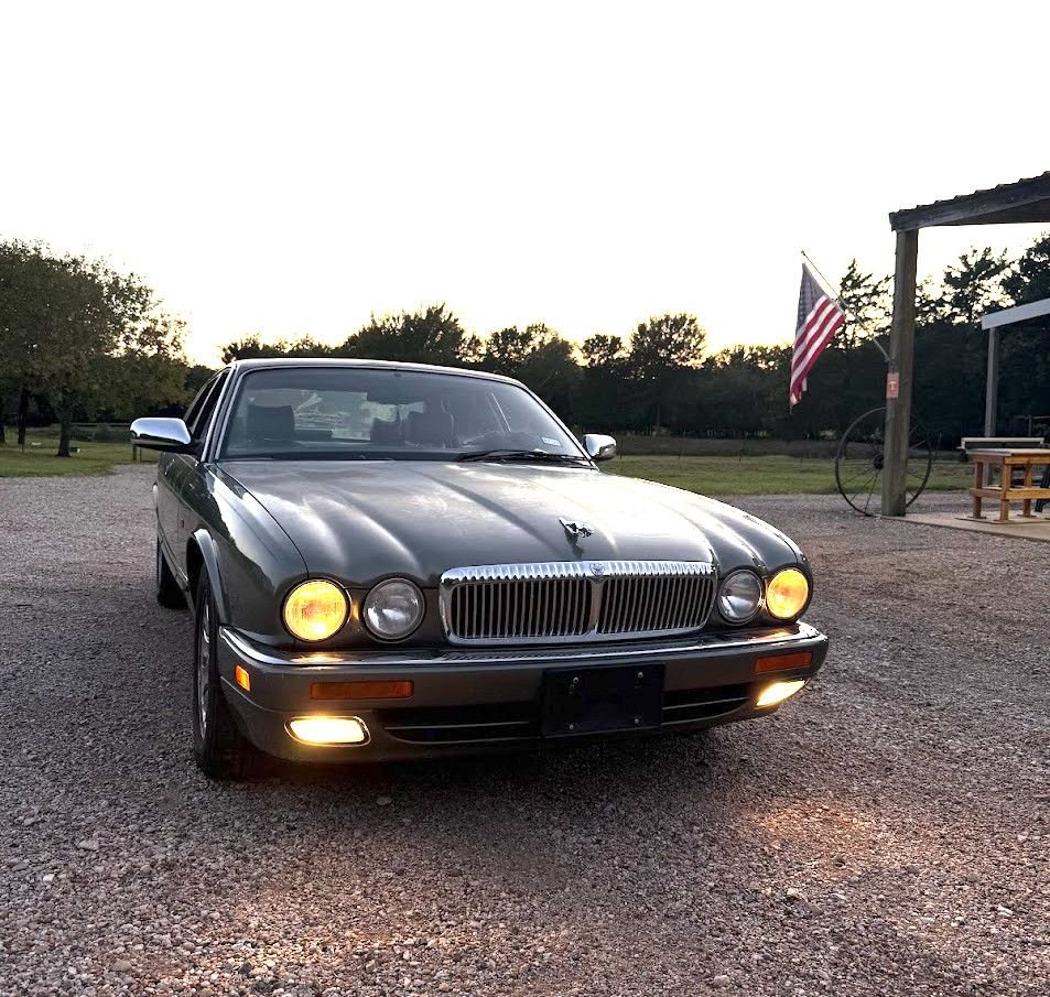 1995 Jaguar Vanden Plas - 1995 Jaguar Vanden Plas – $6,500 (or trade considered) - Used - VIN SAJKX1741SC727461 - 145,000 Miles - 6 cyl - 2WD - Automatic - Sedan - Other - Wills Point, TX 75169, United States