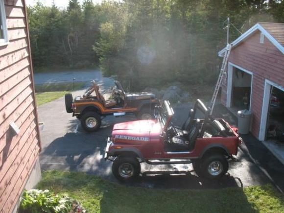 Brown '86 CJ7, red '85 CJ7