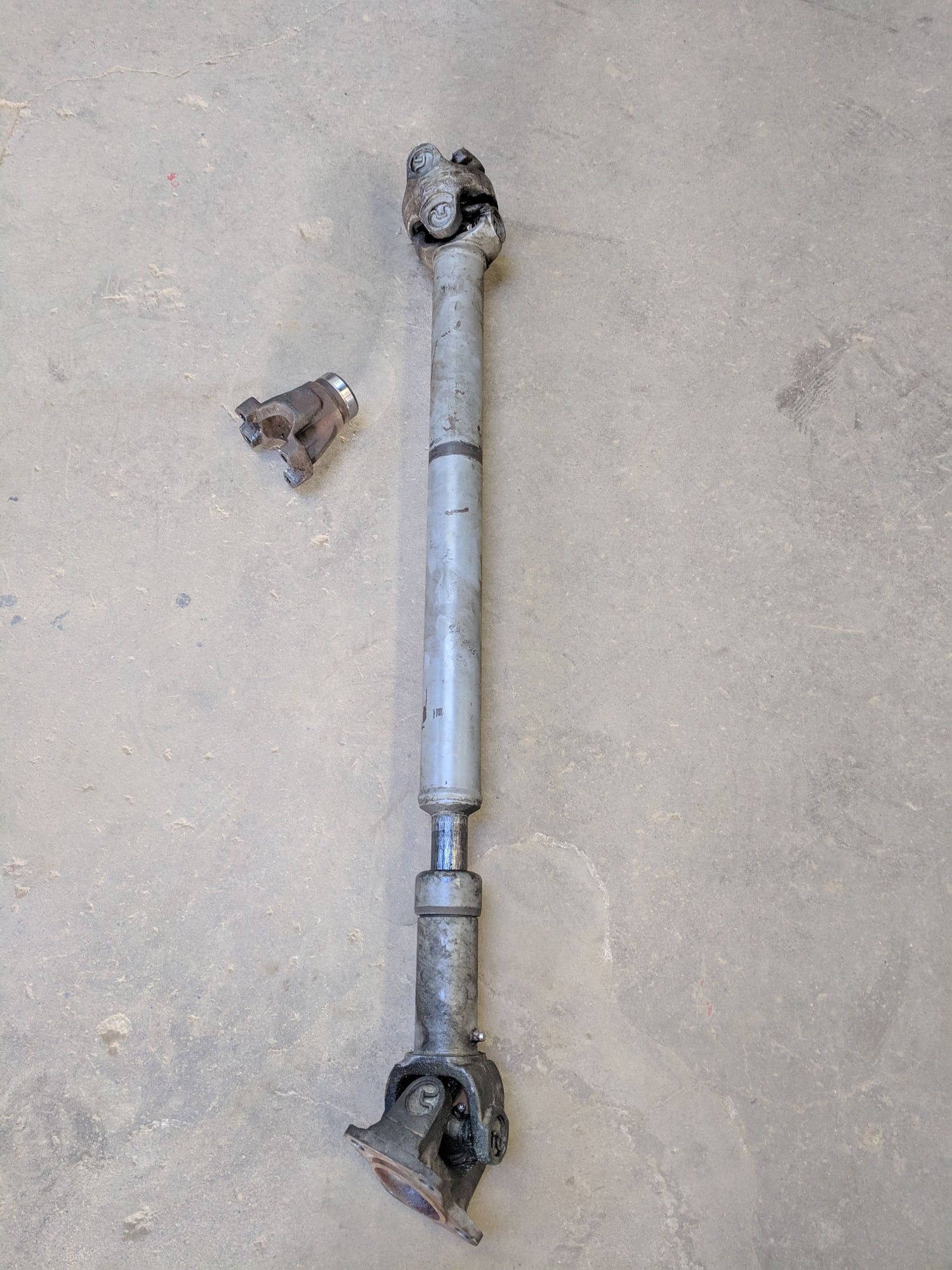 Drivetrain - Rubicon Express Front CV Driveshaft - Used - 2007 to 2017 Jeep Wrangler - Elgin, IL 60120, United States