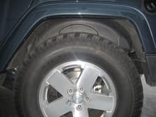 Stock suspension (33&quot; Tires, 18&quot; stock wheels)