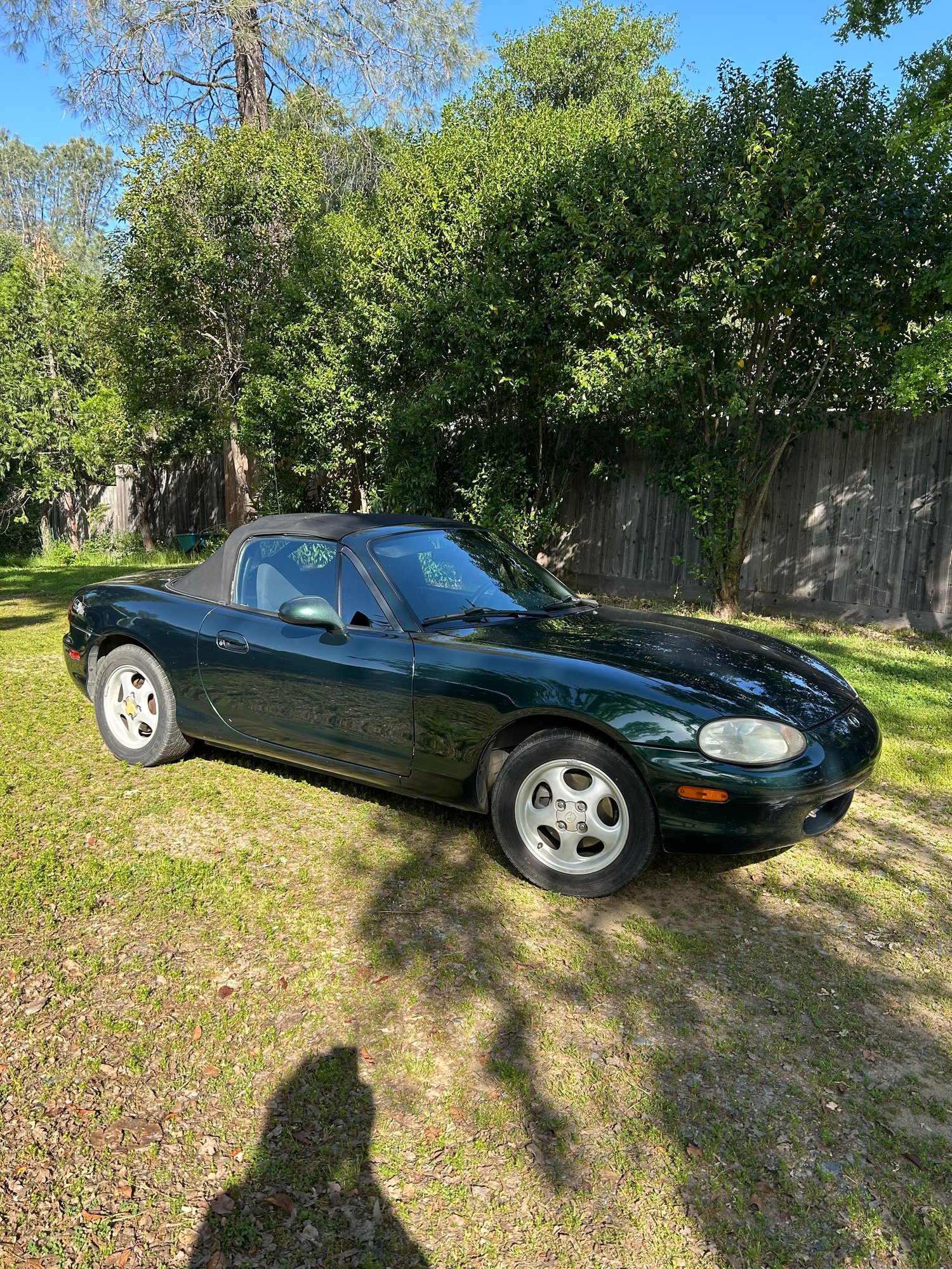 1999 Mazda Miata - 1999 Miata STOCK - Used - VIN JM1NB3534XO115893 - 190,000 Miles - 4 cyl - 2WD - Manual - Convertible - Other - Oroville, CA 95966, United States
