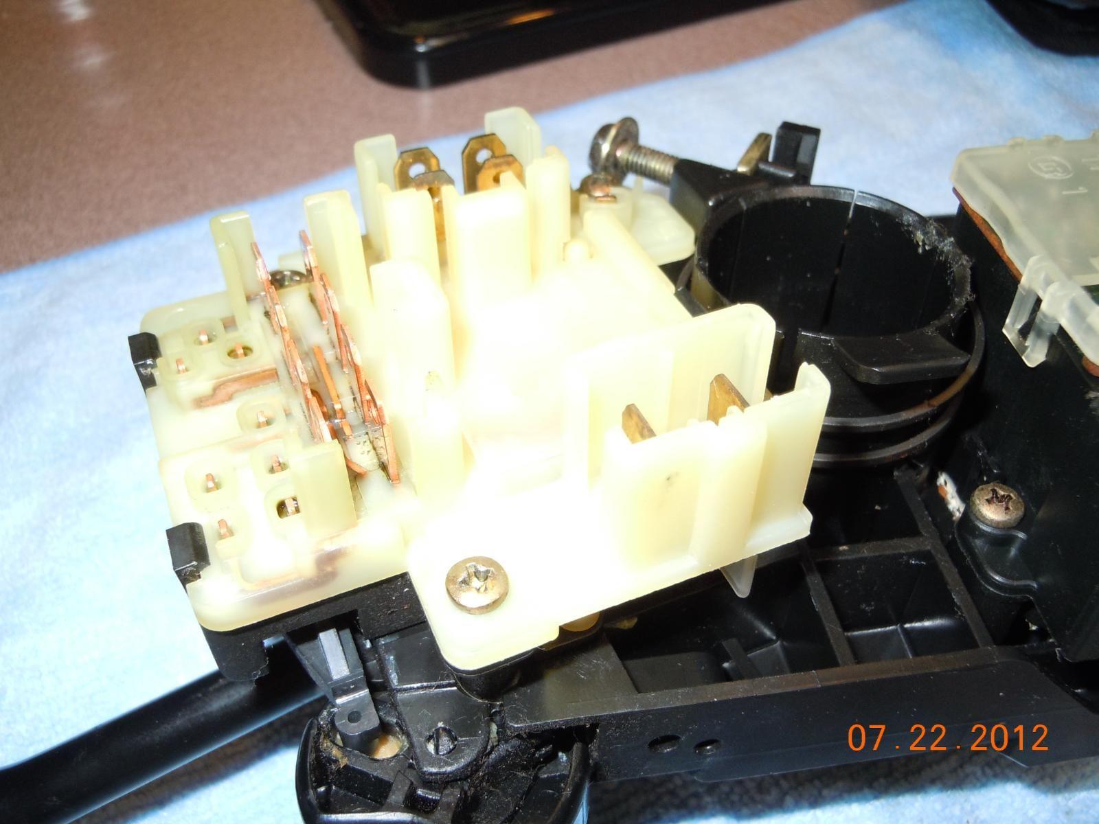 Headlight switch removal & thanks Cusser Mazda Forum Mazda