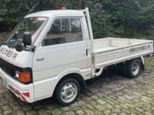 My 1992 Bongo 1500cc dual wheel pickup