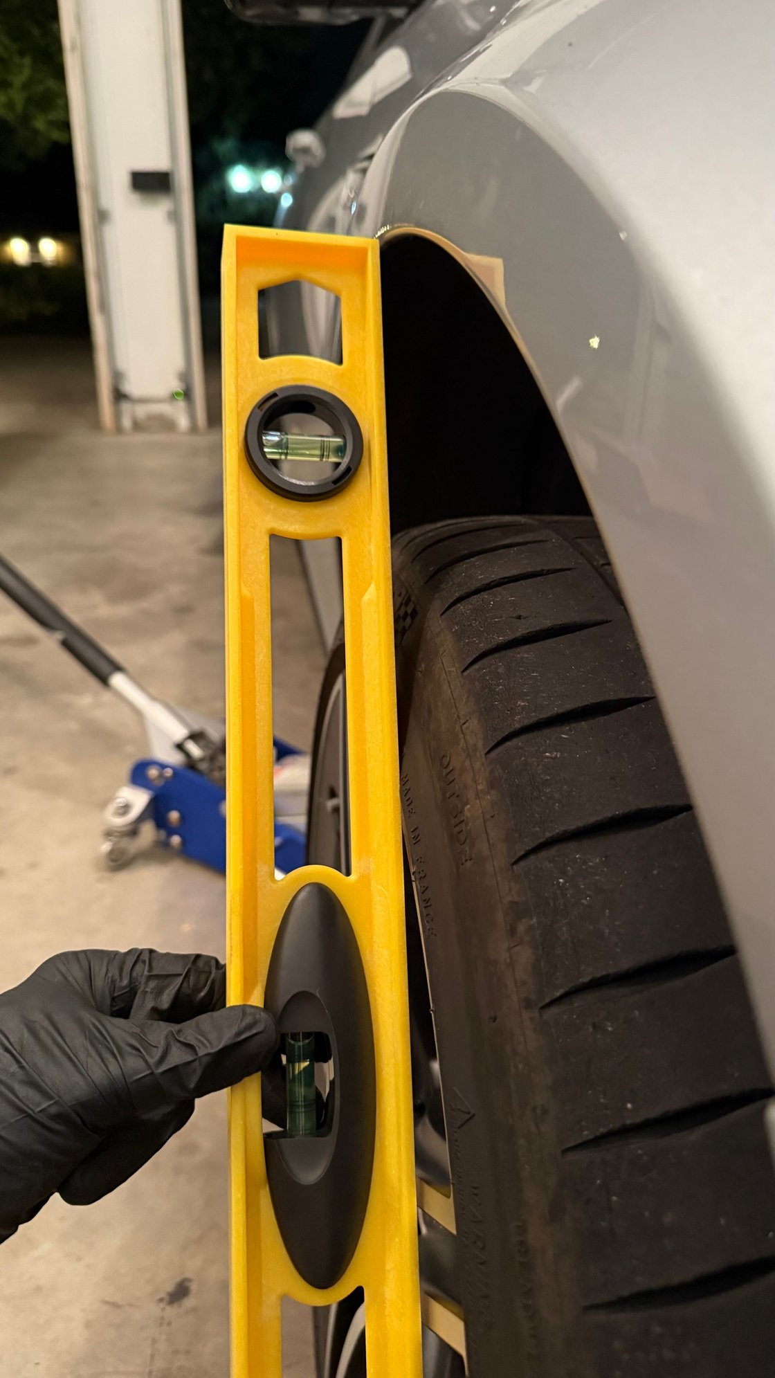 20x9.5 ET 10 (stock ET 25 with 15mm spacer)