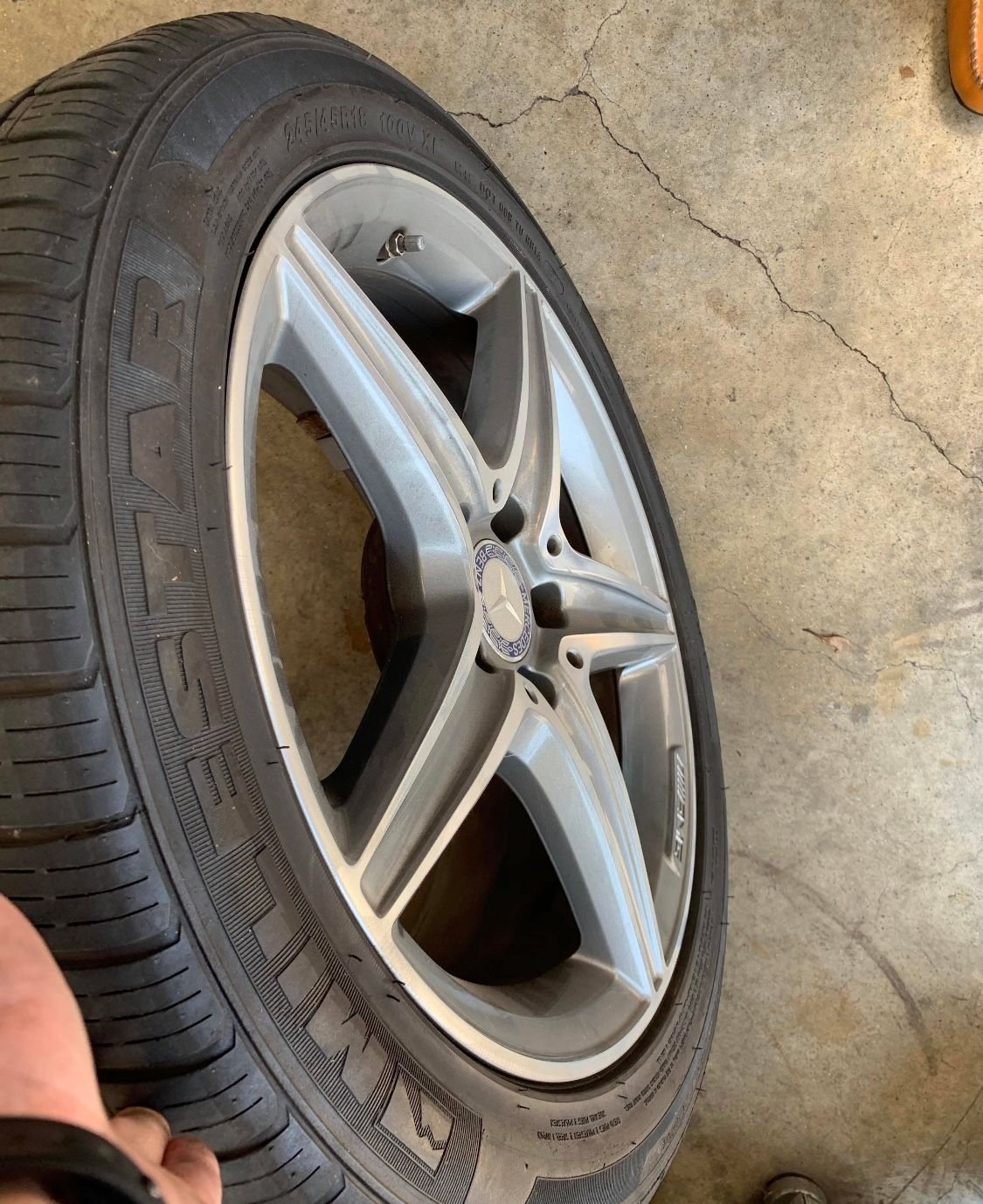 Wheels and Tires/Axles - OEM 18" 5 Spoke AMG Wheels - Used - 2015 to 2020 Mercedes-Benz E300 - 2015 to 2020 Mercedes-Benz E350 - San Antonio, TX 78255, United States