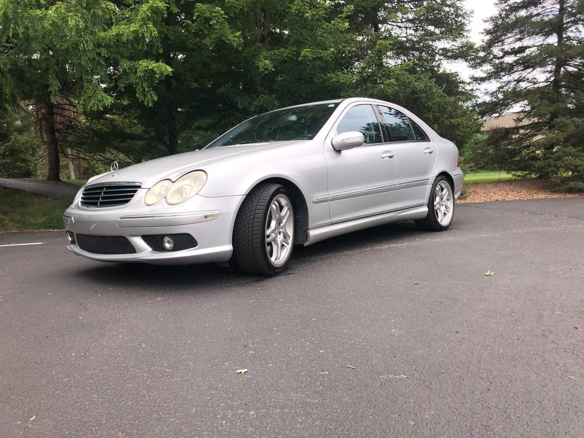 2005 Mercedes-Benz C55 AMG - 2005 C55 AMG W203 72K - Used - VIN WDBRF76J35F597744 - 8 cyl - 2WD - Automatic - Sedan - Silver - Madison, WI 53718, United States