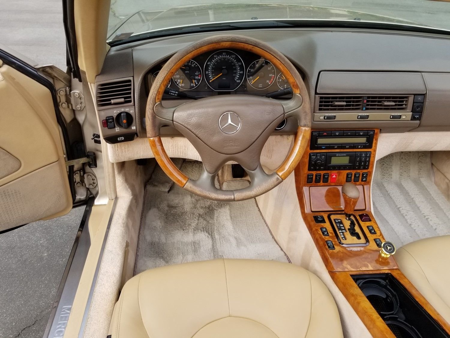 2000 Mercedes-Benz SL600 - 2000 Mercedes Benz SL600 V12 Convertible - Used - VIN WDBFA76F5YF192115 - 94,200 Miles - 12 cyl - 2WD - Automatic - Convertible - Gold - San Dimas, CA 91773, United States