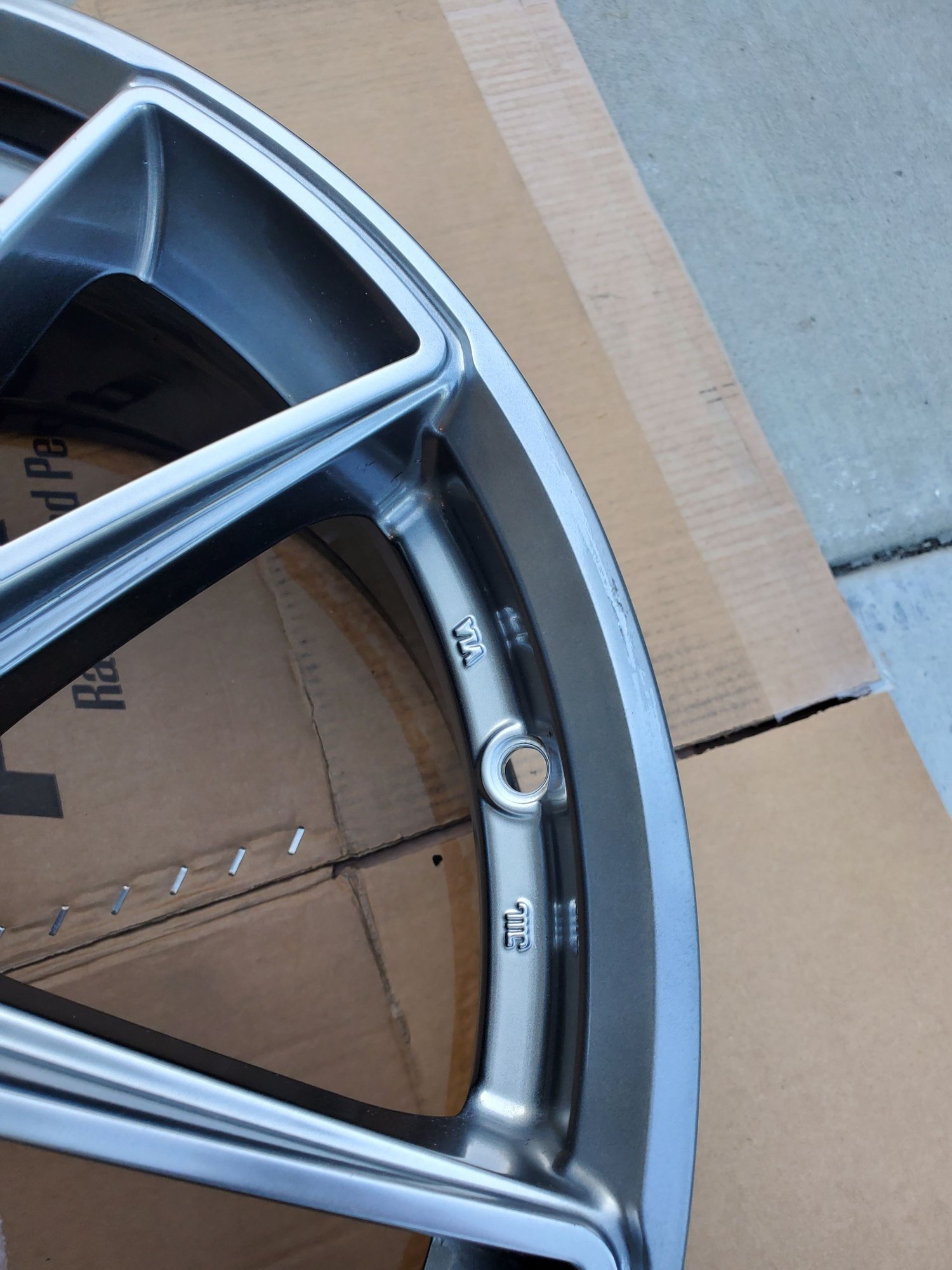 Wheels and Tires/Axles - HRE FF04 in silver for Mercedes W205 - Used - 2014 to 2021 Mercedes-Benz C300 - 2014 to 2021 Mercedes-Benz C250 - 2015 to 2019 Mercedes-Benz C350e - Laguna Beach, CA 92651, United States