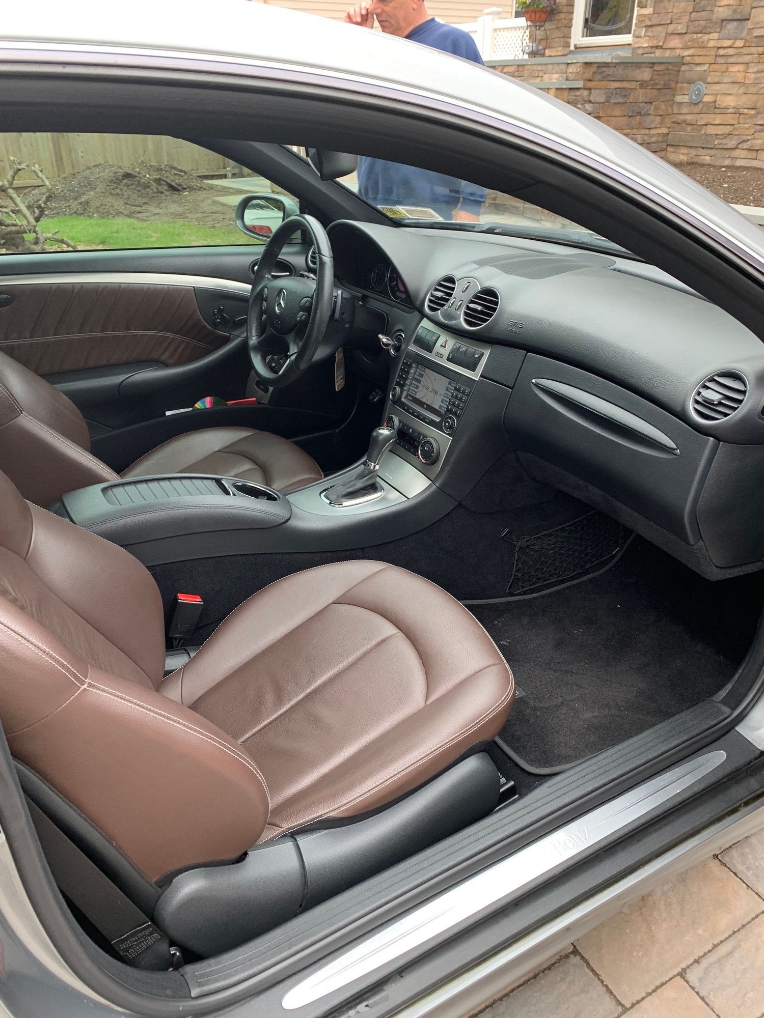 2009 Mercedes-Benz CLK350 - 2009 Mercedes Benz CLK350 Grand Edition - Used - VIN WDBTJ56H49F261838 - 37,500 Miles - 6 cyl - 2WD - Automatic - Coupe - Silver - Smithtown, NY 11787, United States