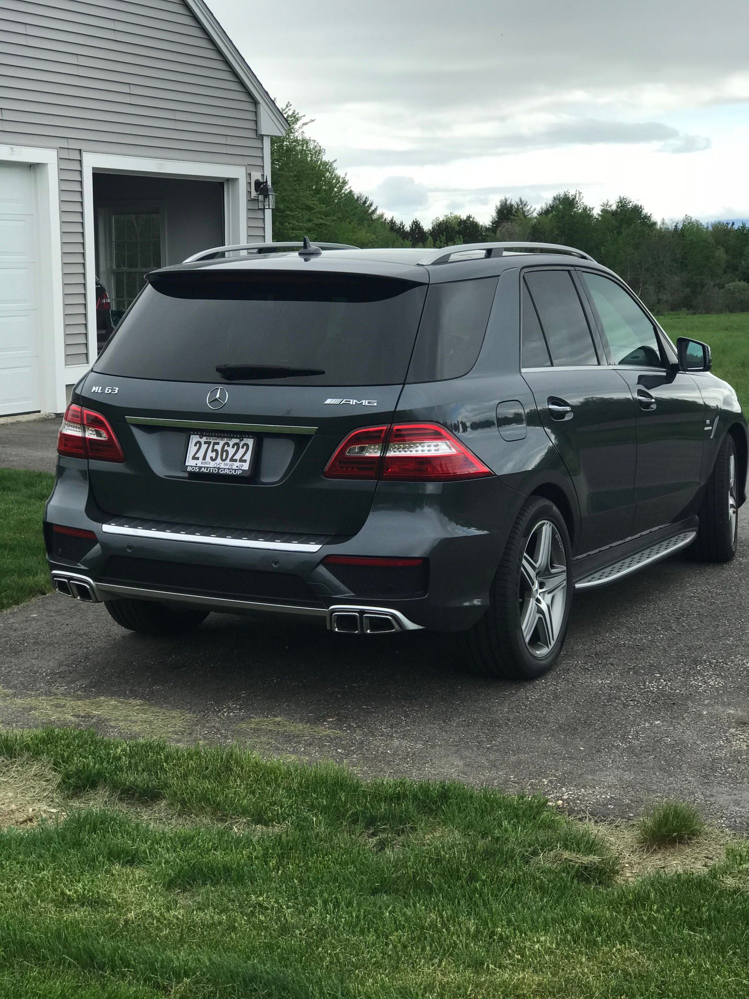 2012 Mercedes-Benz ML63 AMG - 2012 ML63 - Used - VIN 4jgda7eb3ca042917 - 62,000 Miles - 8 cyl - AWD - Automatic - SUV - Gray - Bow, NH 03304, United States