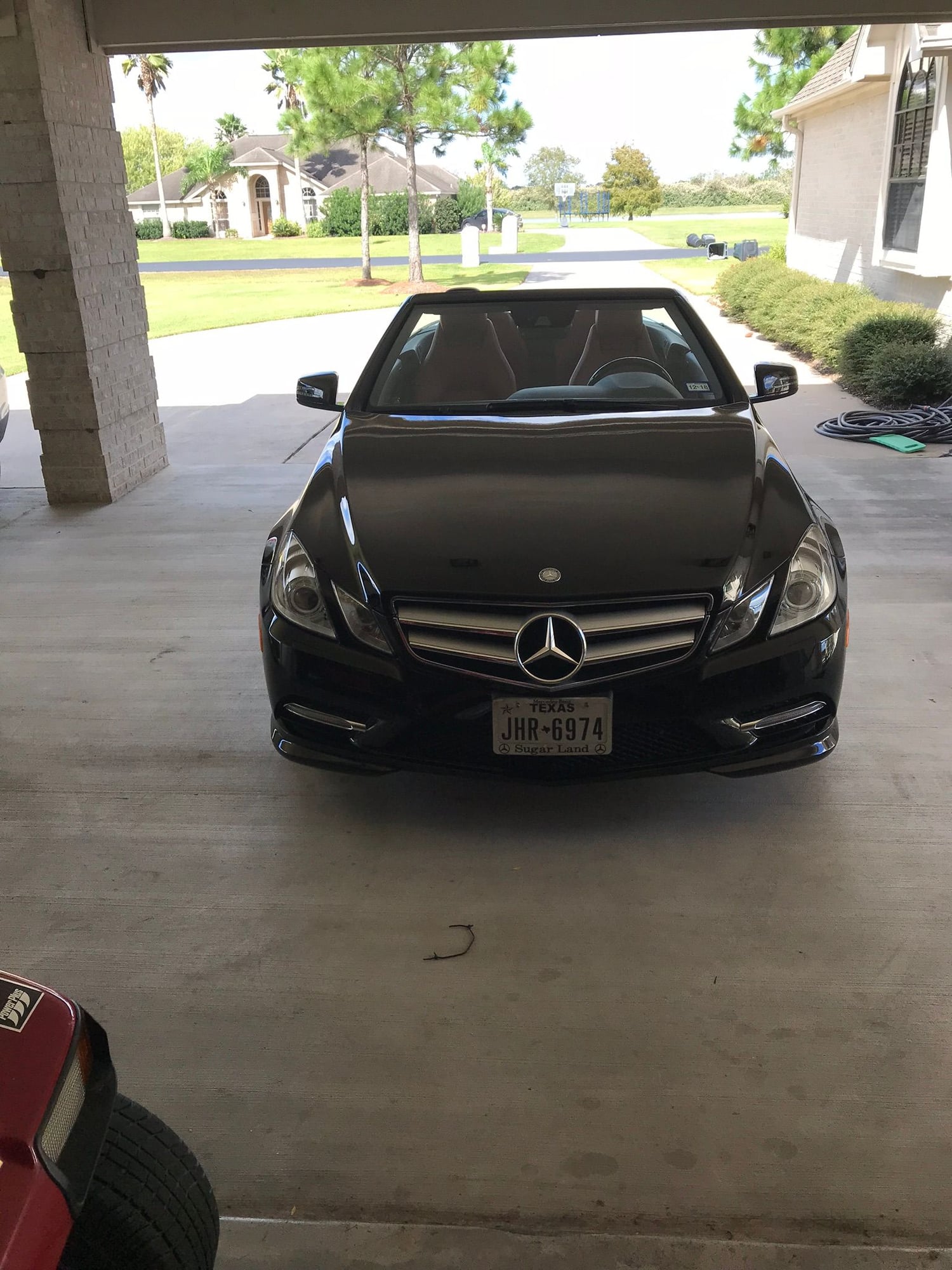 2013 Mercedes-Benz E550 - 2013 E550 Cabriolet - Used - VIN WDDKK7DF8DF188849 - 22,300 Miles - 8 cyl - 2WD - Automatic - Convertible - Black - Houston, TX 77517, United States