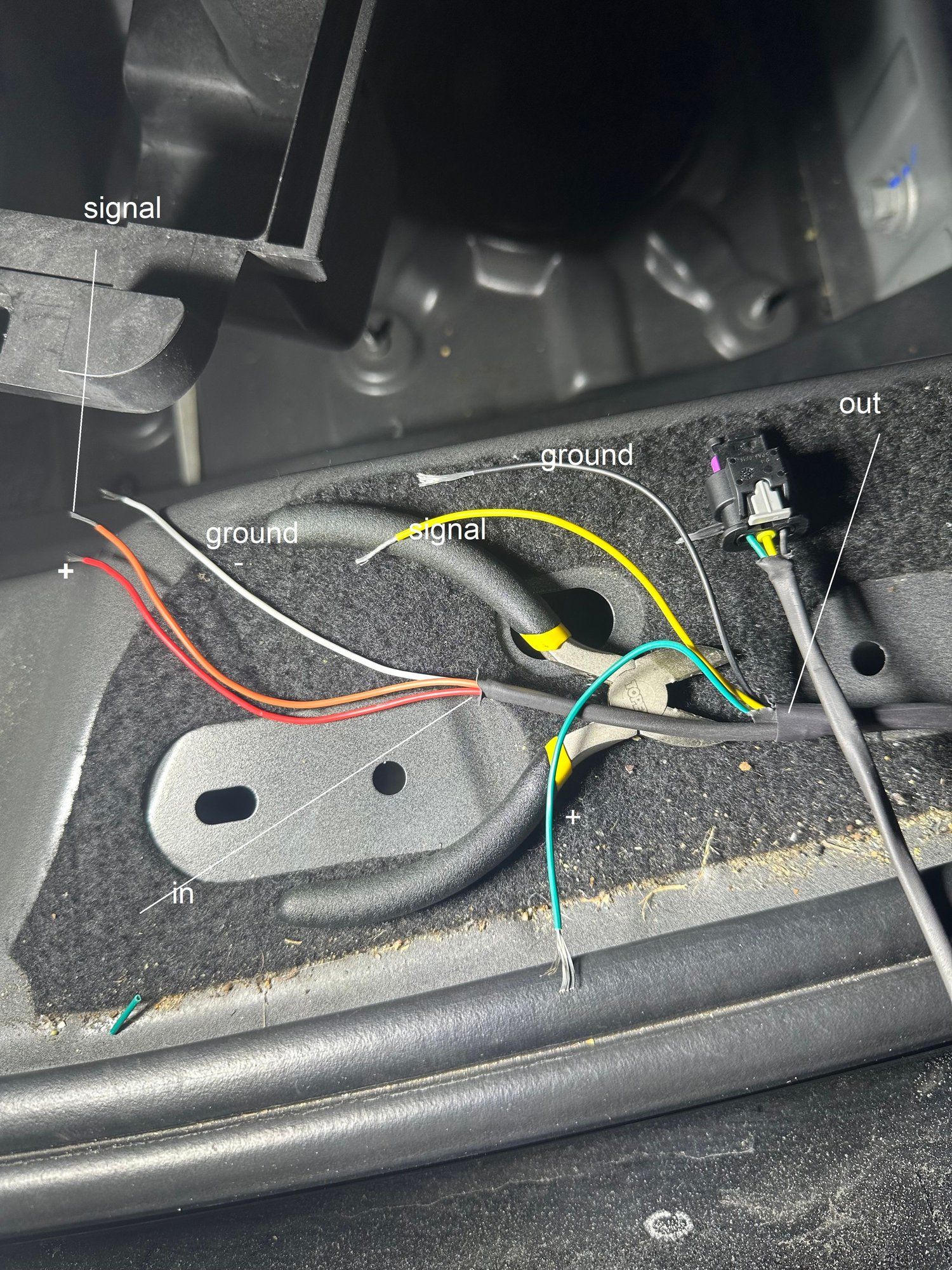 asr module in /  out harness  , cut  plug 