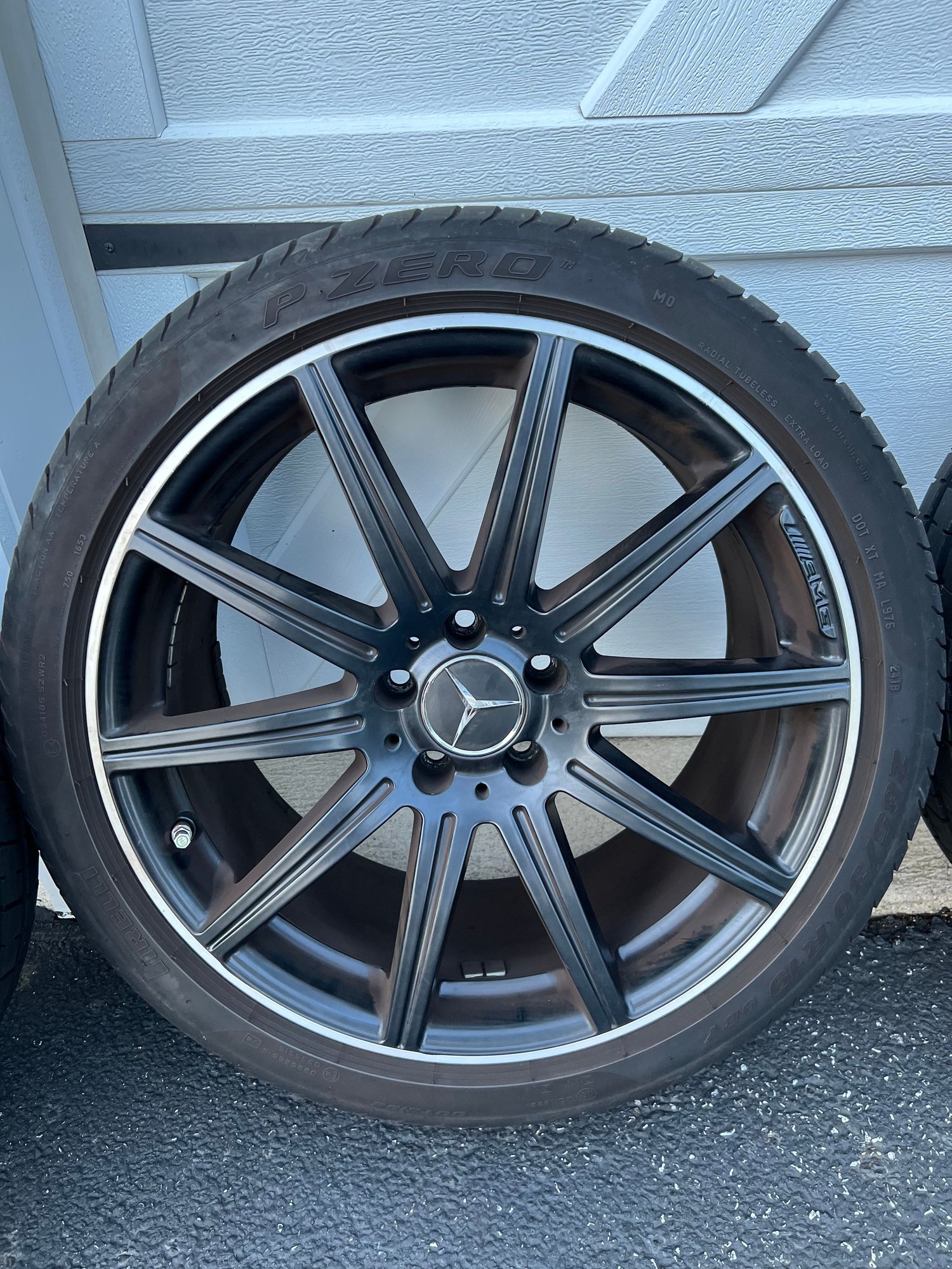 Wheels and Tires/Axles - 10 spoke black AMG wheels and new tires - Used - 2012 to 2015 Mercedes-Benz E63 AMG S - Philadelphia, PA 19063, United States